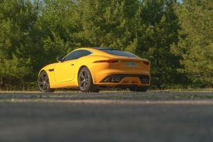 Jaguar F-Type R Coupe 2020 года  (NA)